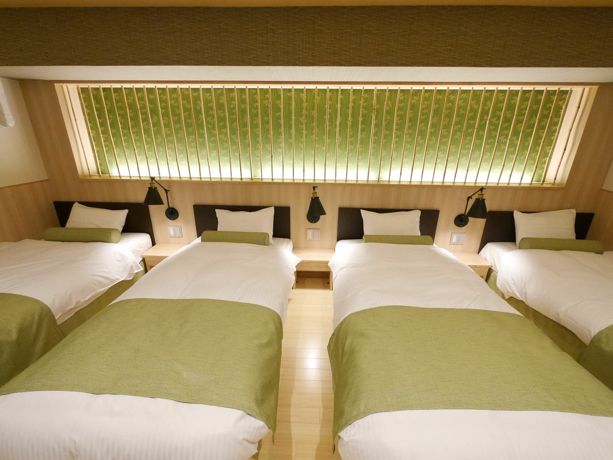 Ookini Hotels Shinsaibashi Sennencho Apartment Osaka Buitenkant foto