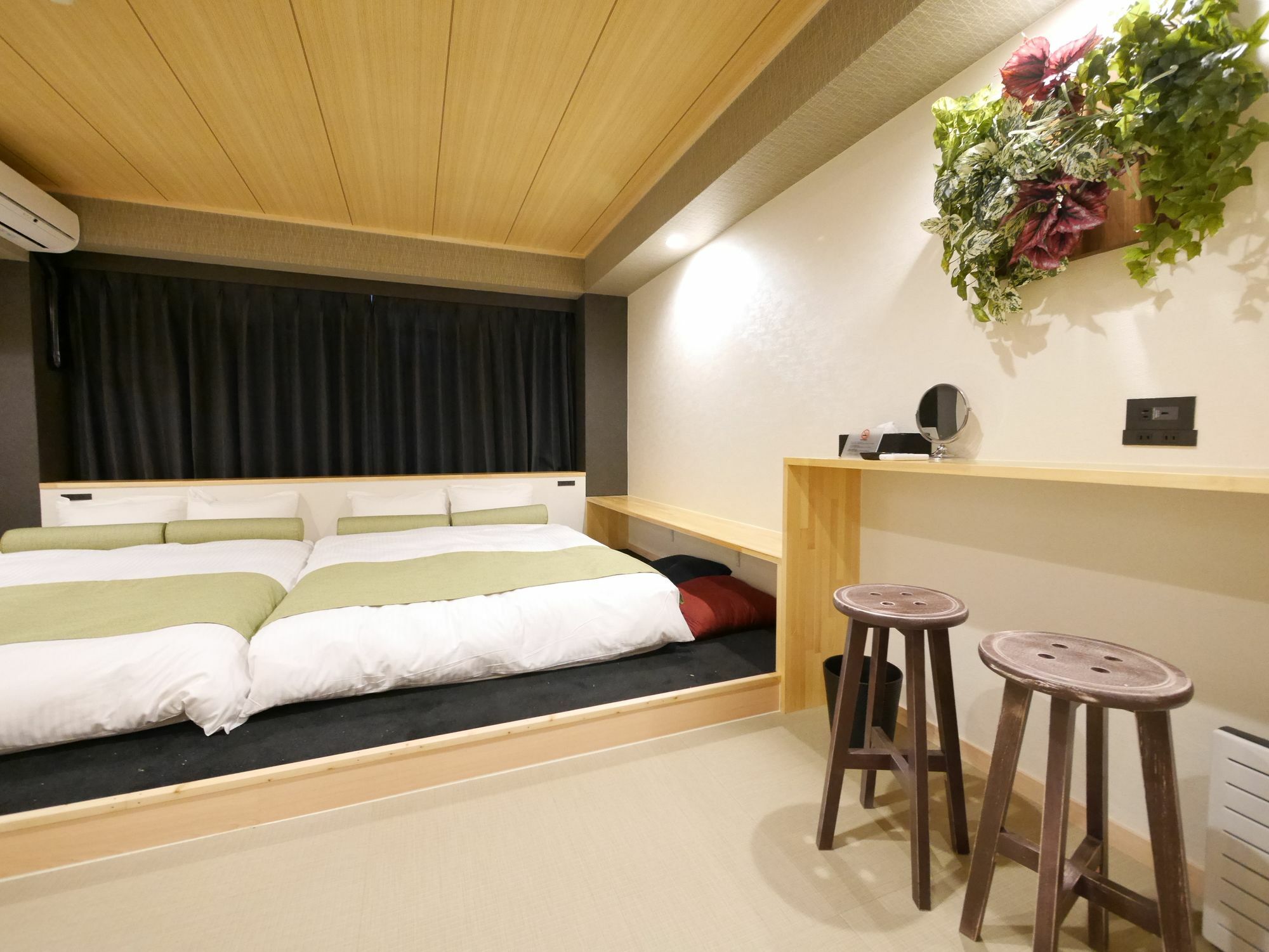 Ookini Hotels Shinsaibashi Sennencho Apartment Osaka Buitenkant foto